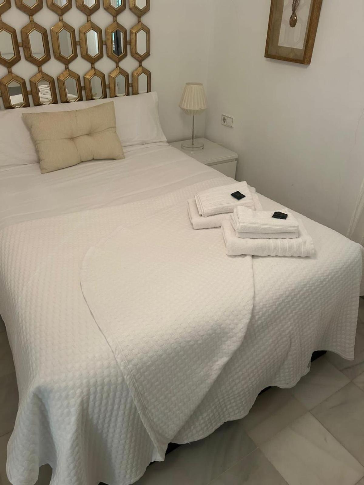 Triana Apartment Sevilla Exterior photo