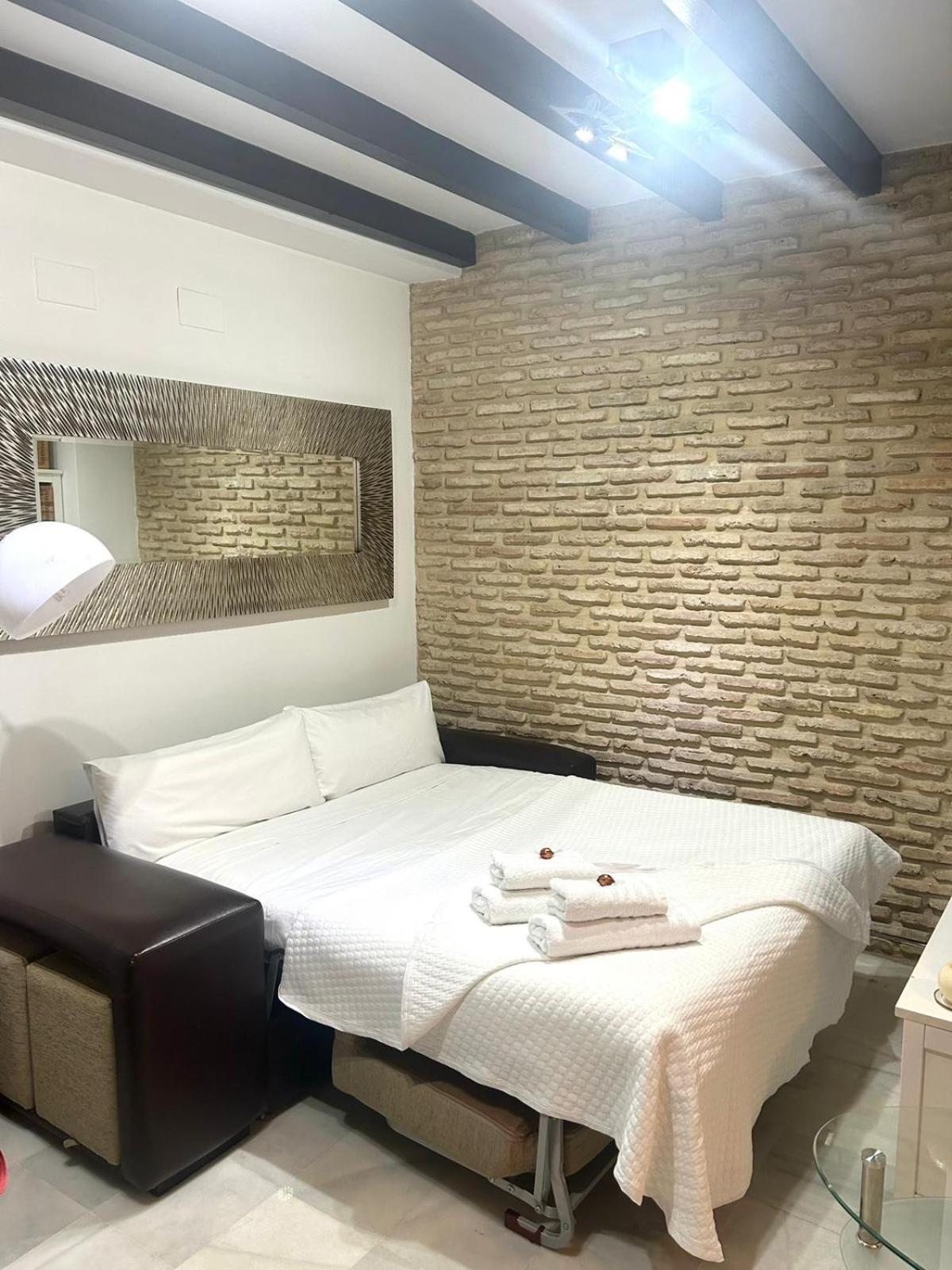 Triana Apartment Sevilla Exterior photo